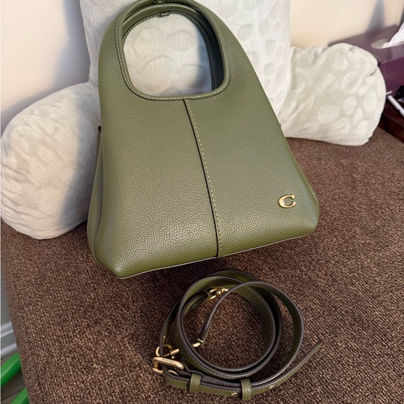 Coach Lana Bag 23 Olive Green, only used once! - Picture 3 of 9